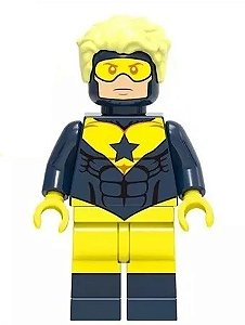 Boneco Bloco de Montar Gladiador Dourado Liga da Justiça