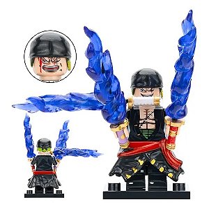 Boneco Bloco de Montar Roronoa Zoro Jinbe 3 Espadas