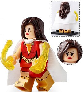 Boneco Bloco de Montar Mary Marvel Shazam