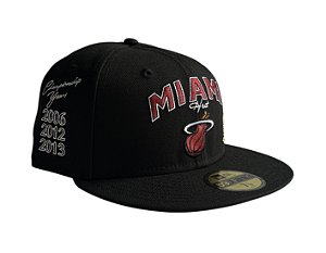 BONÉ NEW ERA 59FIFTY "CHAMPIONSHIP MIAMI - HEAT"