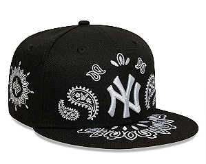 BONÉ NEW ERA 59FIFTY "NEW YORK - YANKEES PAISLEY"