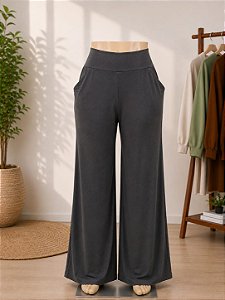 Calça Pantalona com Bolso em Viscolycra