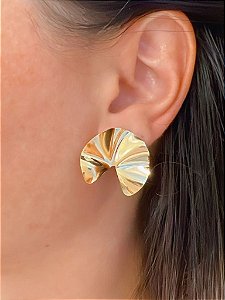 Brinco Martelado Folheado a Ouro 18K