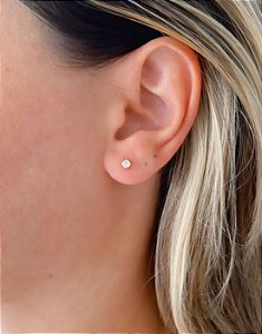 Brinco Ponto de Luz com Pedra de Zircônia Folheado a Ouro 18K