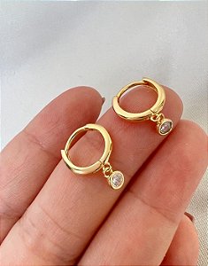 Brinco Argola Lisa com Pingente Ponto de Luz Folheado a Ouro 18K