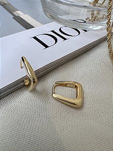 Brinco de Argola Lisa Triangular