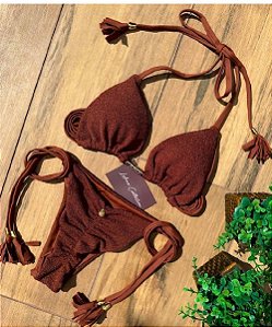 Biquíni Santorini  Chocolate Handmade Collection Empina Bumbum e Reversível