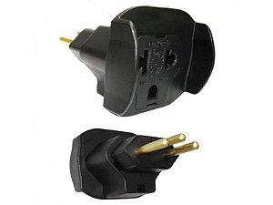 Adaptador de Plug Universal 2P+T 10A