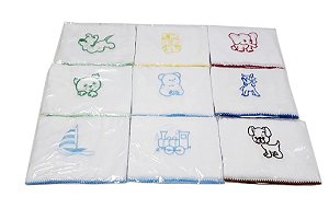 Fraldinha de Boca PB  Bordada 33x33cm com Crochê