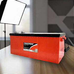 Bateria Nobreak Estacionária Freedom Df500 12V 40Ah