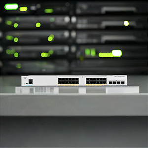 Switch 24 Portas Cisco Catalyst 1000 GbE 4 Portas SFP C1000-24T-4G-L