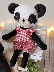 Urso Panda roupa vermelha