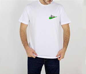 Camiseta Bordada Rick and Morty surf