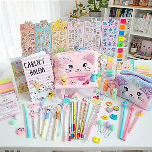 Kit Papelaria Fofa Presente Criativo 20 itens Escolar infantil Divertido Estojo Pelucia