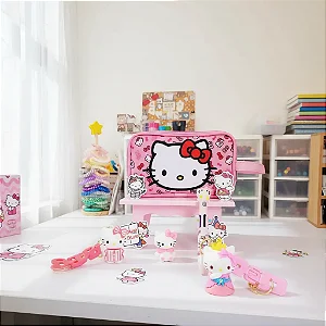Lançamento 2026 Kit Papelaria Hello Kitty Com Estojo E Caneta Adesivo Fofo