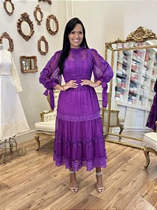 Vestido Mídi Chiffon com Guipir - Uva