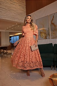 Vestido Midi em Renda Guipir com Manga Flare
