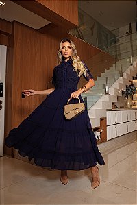 Vestido Midi em Chiffon com Aplicações em Renda Guipir e Botões Forrados