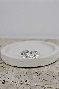 Brinco Redondo cravejado - Branco