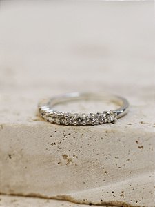 Anel Aurora Cintilar - Meia Aliança