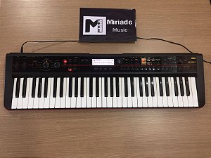 Teclado Workstation Korg Kross 61 - Produto Seminovo