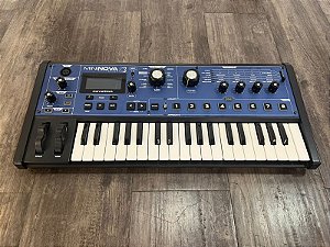 Teclado Sintetizador Novation Mininova - Produto Usado