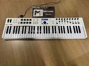 Controlador Arturia Keylab Essential 61 Mk1 - Produto Seminovo