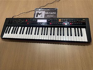 Teclado Workstation Korg Kross 61 - Produto seminovo