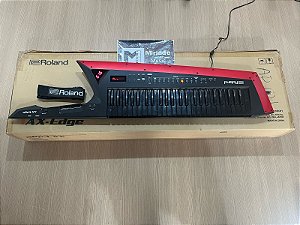 Sintetizador Keytar Roland AX Edge + Correia Original Roland - Produto Seminovo