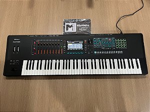 Sintetizador Workstation Roland Fantom 7 EX - Produto Seminovo
