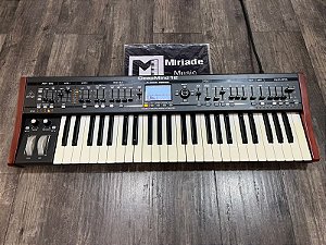 Teclado Sintetizador analógico polifônico Behringer DeepMind 12 - Produto Seminovo + Pack de Timbres