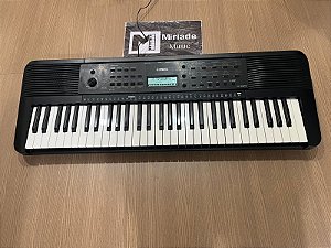 Teclado Sintetizador PSR E 273 - Produto Seminovo