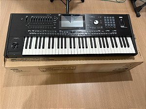 Teclado Arranjador PA 5X Pro 61 - Teclado Seminovo