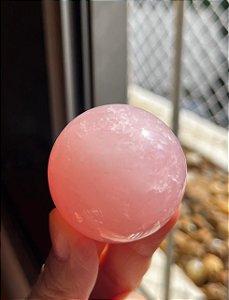 Esfera de quartzo rosa P