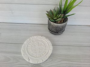 APLIQUE MEDALHA DE SÃO BENTO 10,5X10,5
