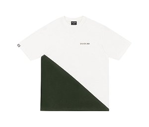 Camiseta Disturb Racing Jersey Tee in Off White/ Green