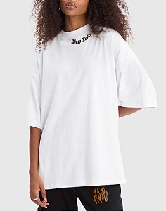 Camiseta Baw New Oversized Gothic White
