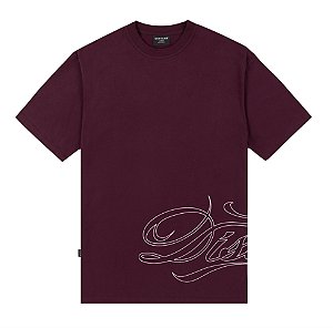 Camiseta Disturb Script Burgundy