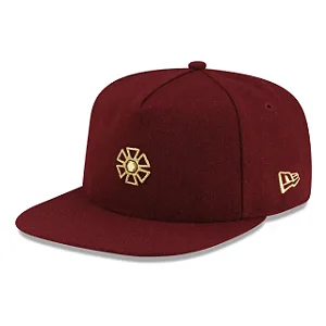 Boné New Era 19TWENTY Omerta J Balvin x Ryan Castro Burgundy