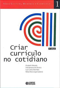 CRIAR CURRÍCULO NO COTIDIANO