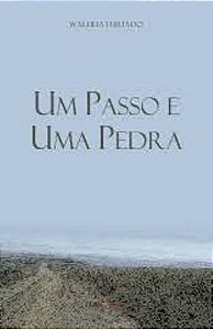 UM PASSO E UMA PEDRA