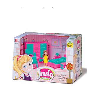 JUDY - QUARTO COM BONECA