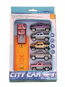 ZIPPY - CARRINHO DIE-CAST RODA LIVRE JG C/ 06 PICAPE C/ DISP