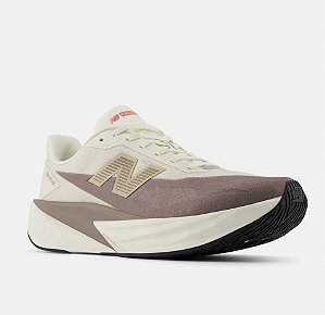 Tênis New Balance Rebel V5 Bco/Off/Marr
