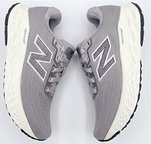 New Balance Evoz V4 Cinza/Lilas