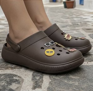Babuche Moleca Chocolate