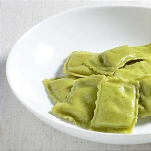 MASSA NO BAG - PORCO REAL - Ravioli Verde recheado de Linguiça Porco Real - 200g (Congelado)