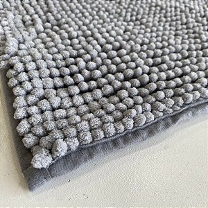 TAPETE PARA BANHEIRO ANTIDERRAPANTE 40cm X 60cm (CINZA)