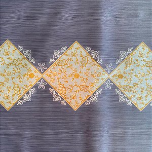 TOALHA DE MESA PLÁSTICA METÁLICA | FLORES DOURADAS