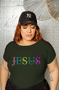 T-SHIRT PLUS SIZE JESUS IS DTF VERDE MILITAR